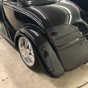 Meet your Posher, Michael